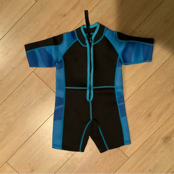 Kids Swim Wetsuit in Black and Blue - Picture 2 of 9